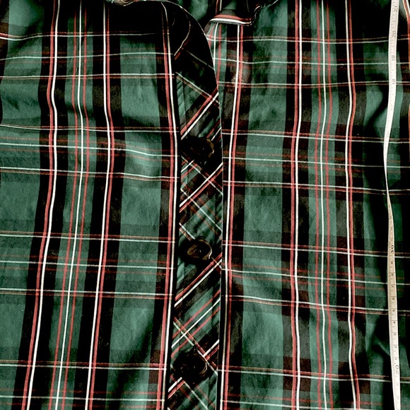 Beautiful tartan 3/4 sleeve button down shirt with gold thread XL EUC HOLIDAY - Picture 2 of 16